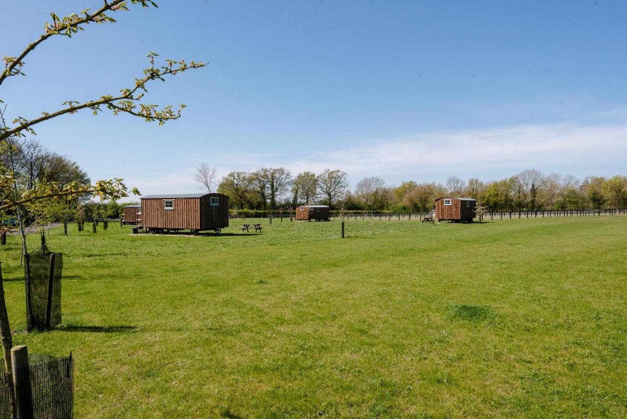 Honeysuckle Farm Holidays By Stay In Suffolk, Monk Soham Woodbridge Exterior foto